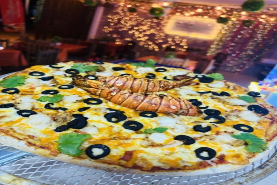 PIZZA GDE LANGOSTA