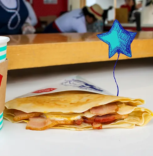 Crepe Huevo, Tocino y Queso
