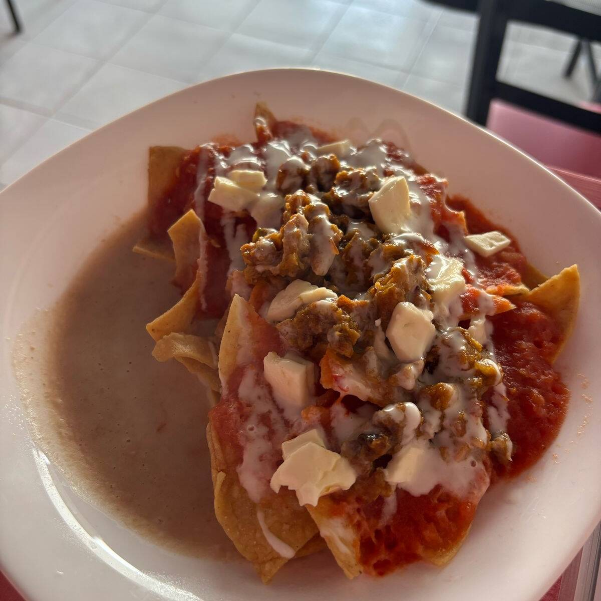 Chilaquiles Rojos Contry