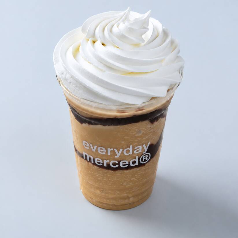 Latte Avellana Frappé