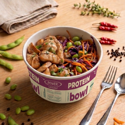 **nossos produtos são congelados. Salmão no mood oriental, molho especial com toque de shoyu, gengibre fresco ralado, arroz soltinho e legumes crocantes com edamame. Fresco, equilibrado e no flow certo pra qualquer momento. 38g de proteína Linha Protein Para quem tem fome grande. É power de verdade! Receitas com 35 a 45g de proteína