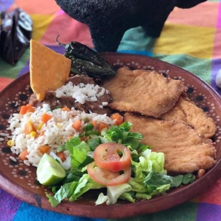 Milanesa de Pollo Empanizada
