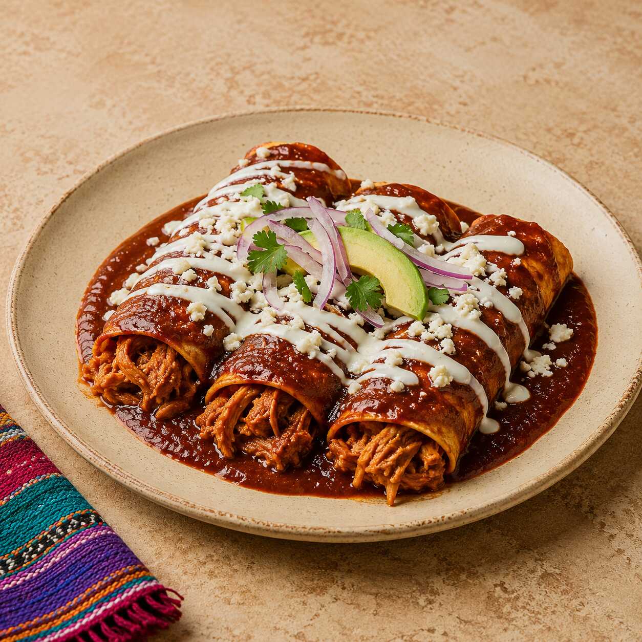 Enchiladas de Cochinita en Salsa Pasilla