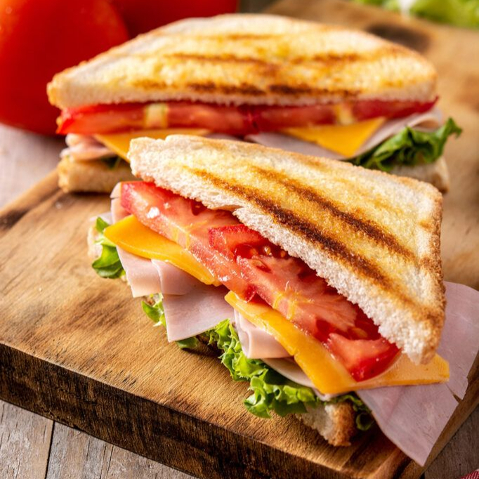 Sándwich de Jamón con Queso