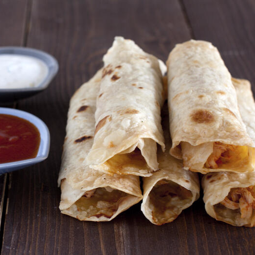 3 Flautas + Refresco de 300ml