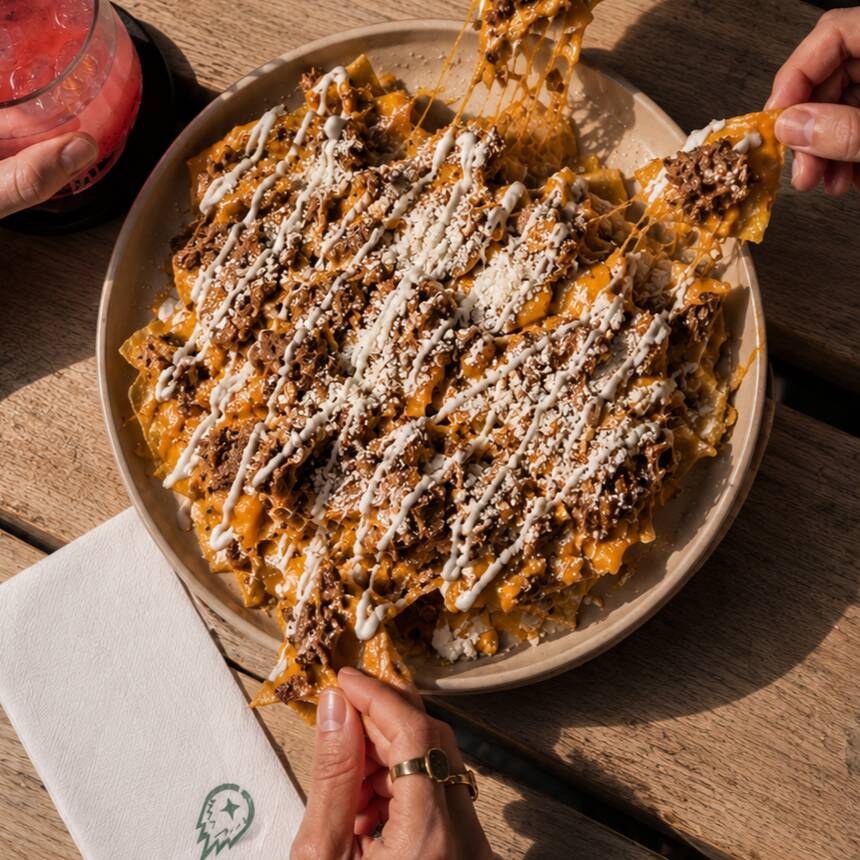 MEDIA DE NACHOS