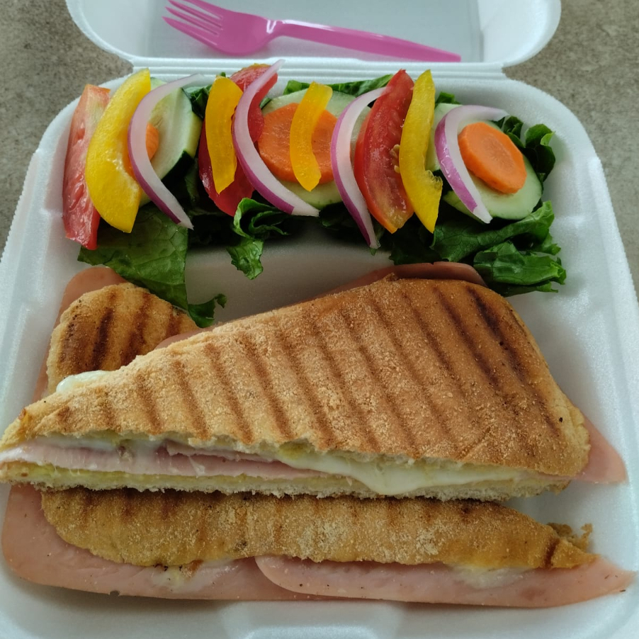 Baguette Carnes Frías