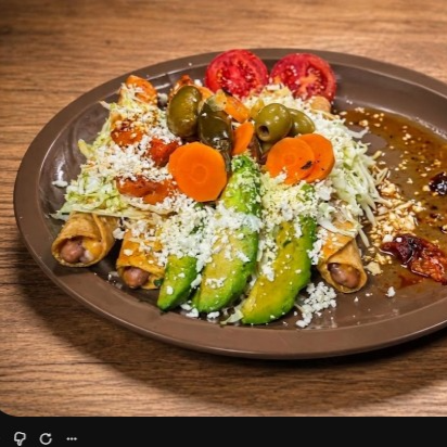 Flautas de Papa Sencillas Sin Carne (4 PZ)