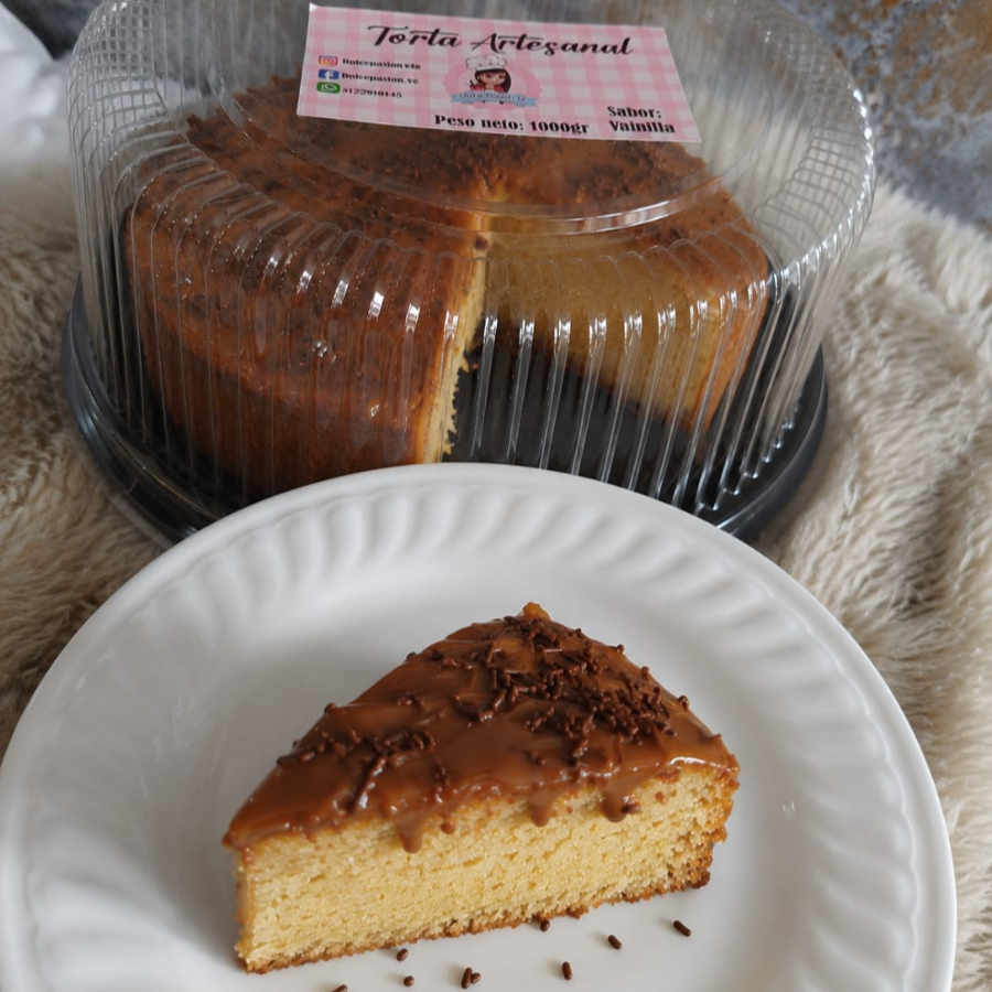 Torta de vainilla con arequipe