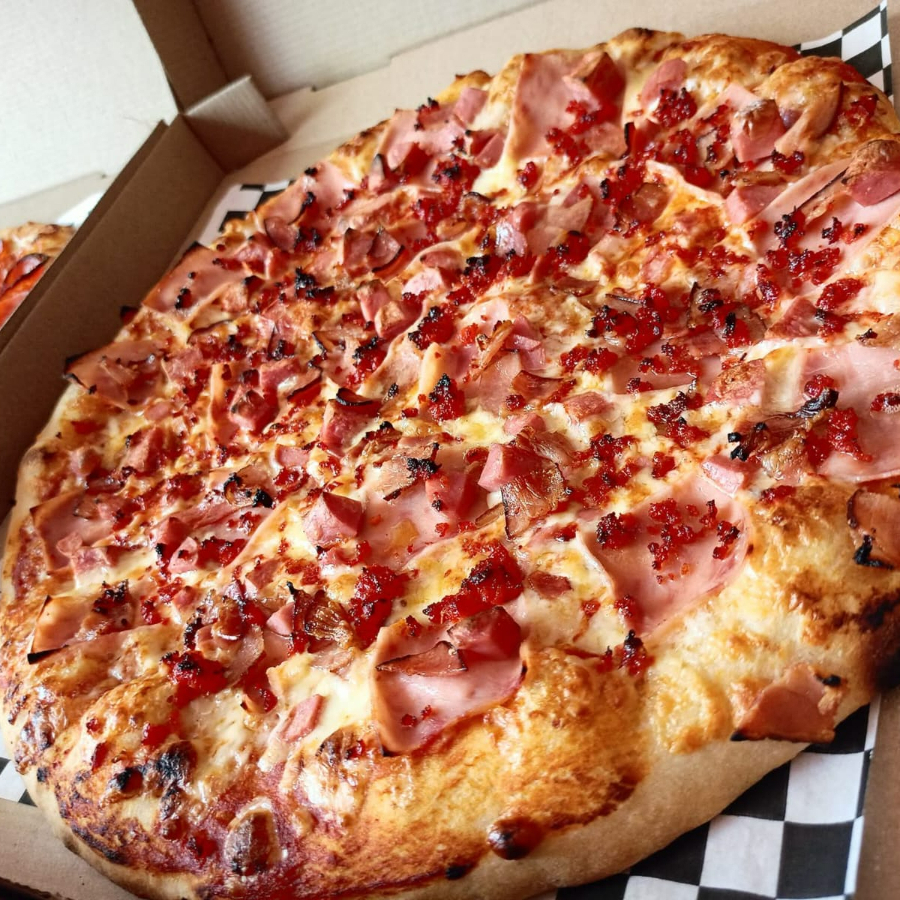 Pizza de Carnes Frías Mediana (36 CM)