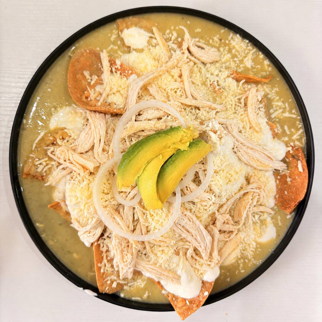 Chilaquilles Verdes con Pollo
