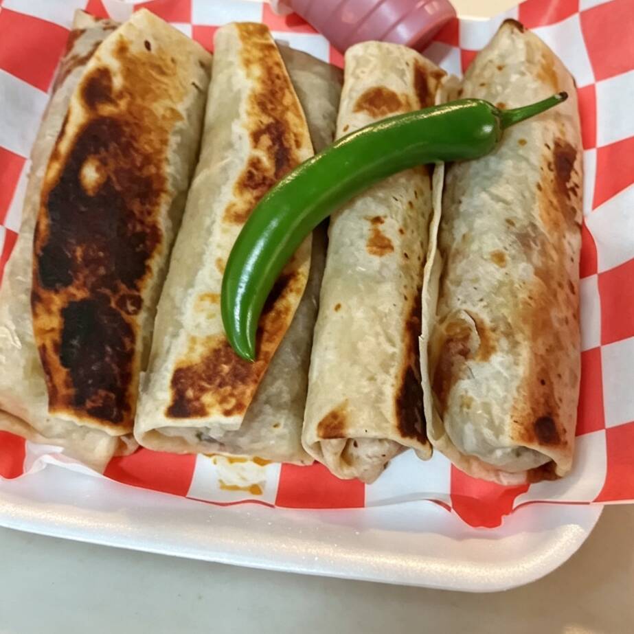 Burrito de papa con chorizo