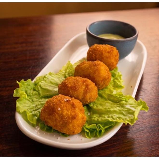 SALMON BALLS