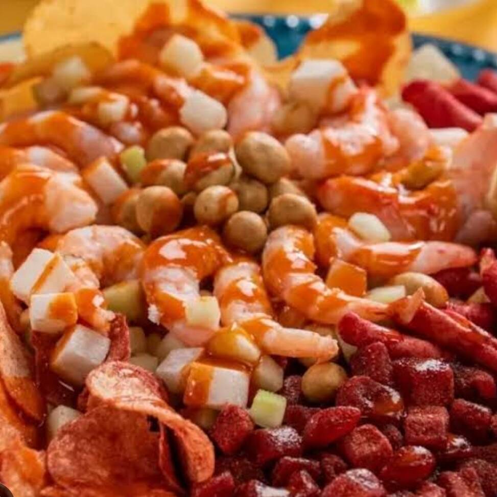 PAPAS PREPARADAS CON CAMARONES
