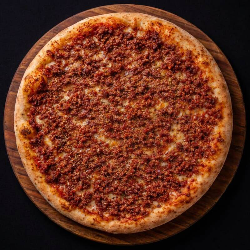 molho de tomate, mussarela, calabresa moida, e orégano