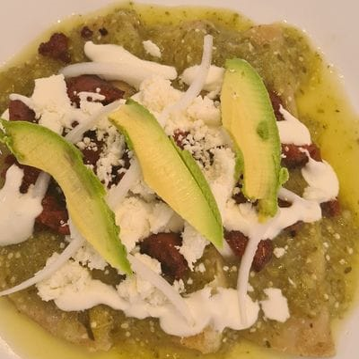 Enchiladas Suizas con Longaniza