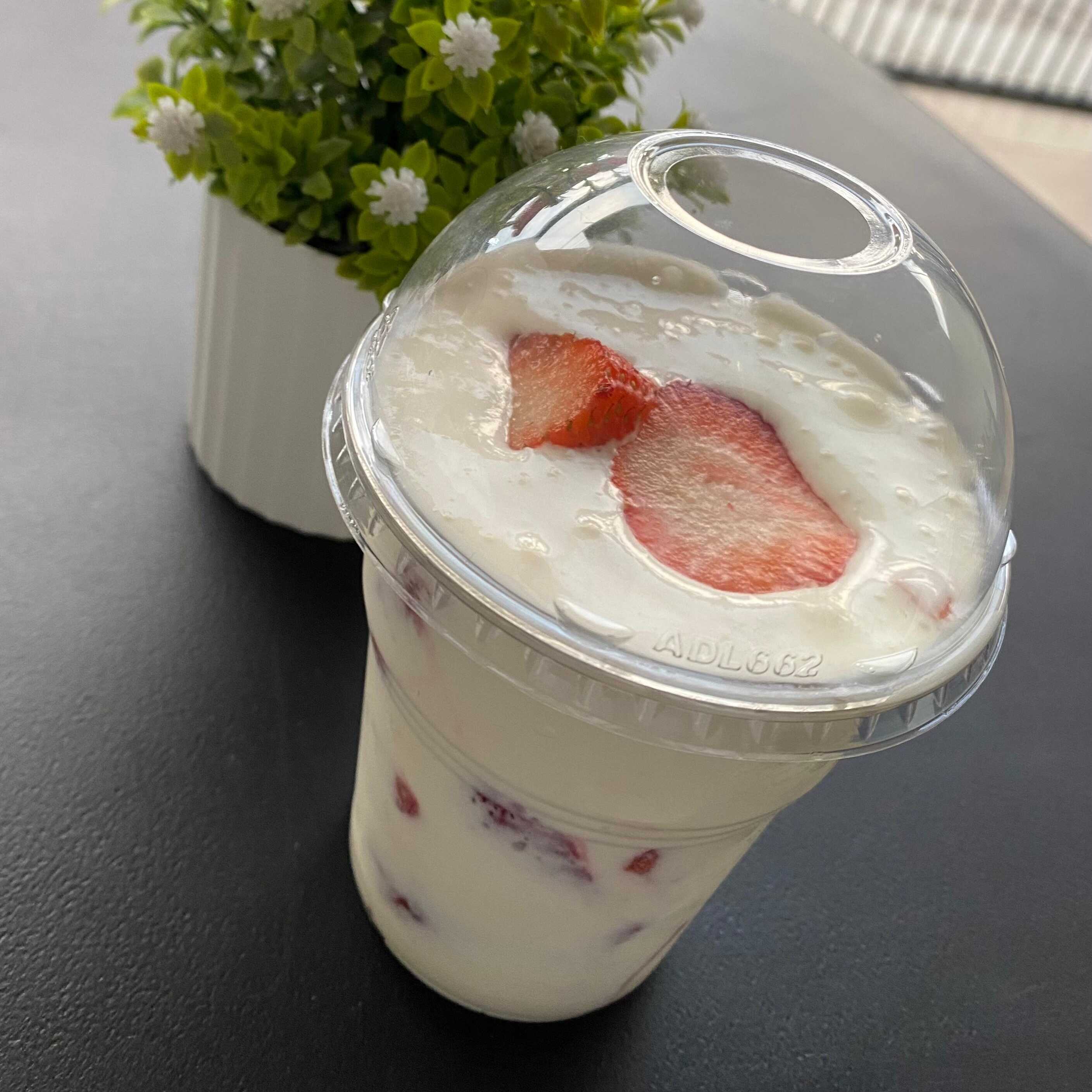 FRESAS CON CREMA