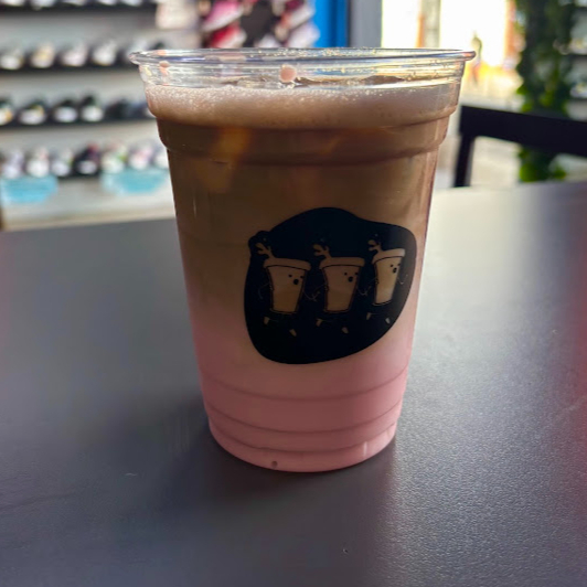 Strawberry Iced Latte