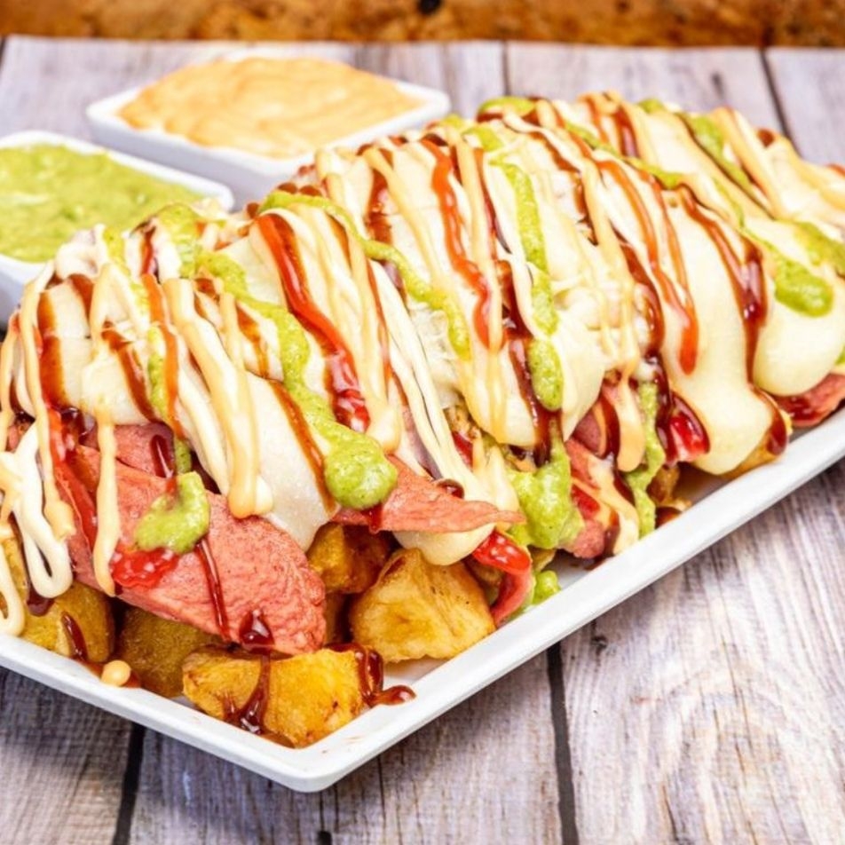 Salchipapa Especial
