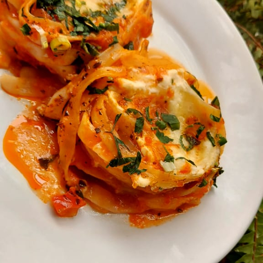 Talharim recheado com queijo e cream cheese, hambúrguer de proteína de soja à parmegiana (lacto) e acelga refogada, 500g