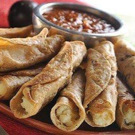 Orden de 4 Tacos Dorados de Papa