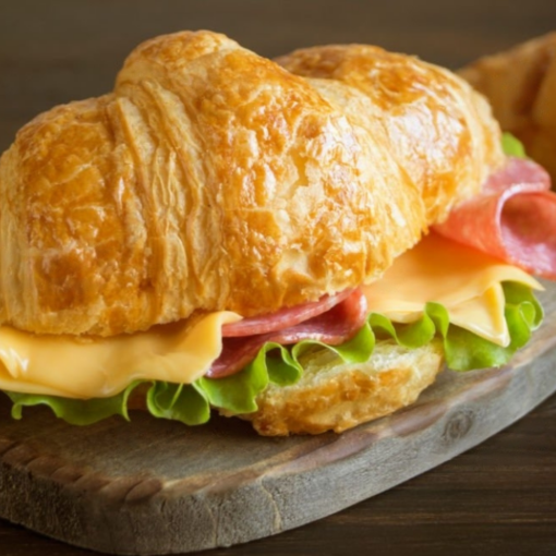 CROISSANT CLUB