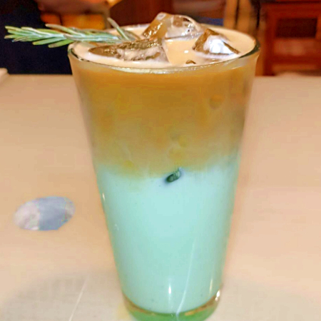 MENTA LATTE