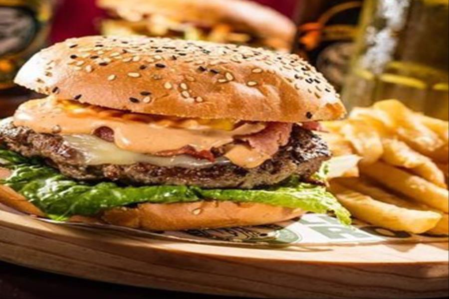 D McCARTHYS BURGER