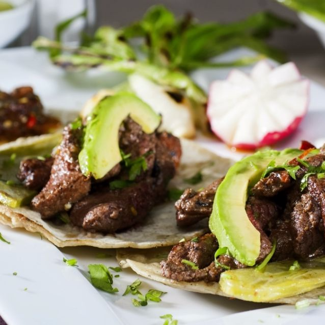 Queso CON ORDEN DE BISTEC DE RES ( 3 TACOS )