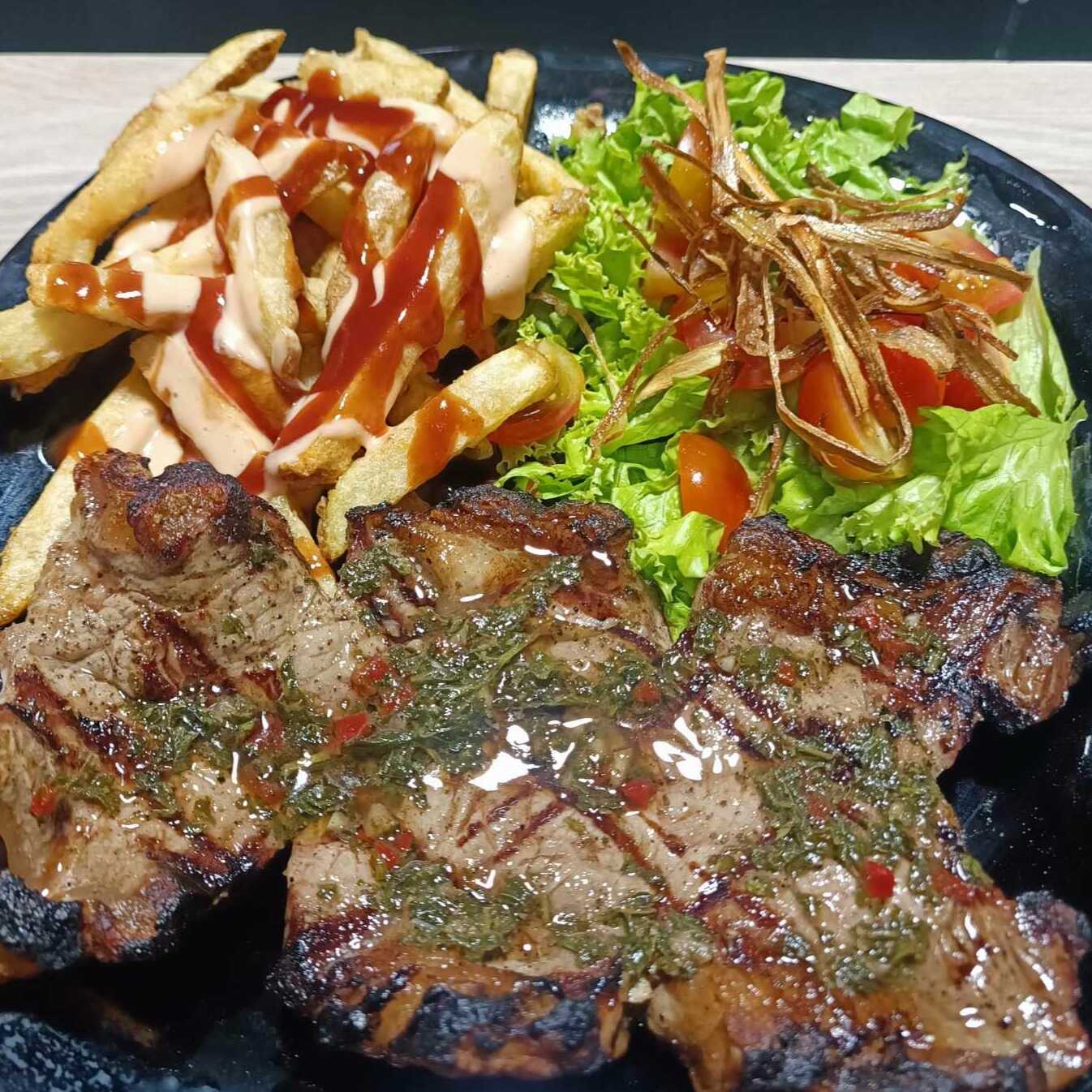 CHURRASCO A LA PARRILLA