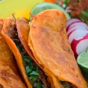 Taco de Barbacoa Medios