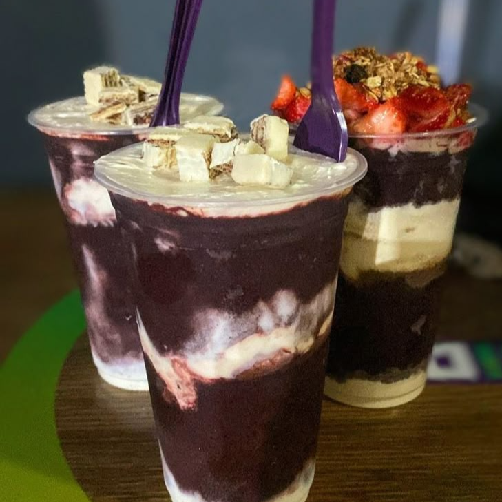 3 copo de 300 ML , Leite condesado+chocoball+leite em pó
