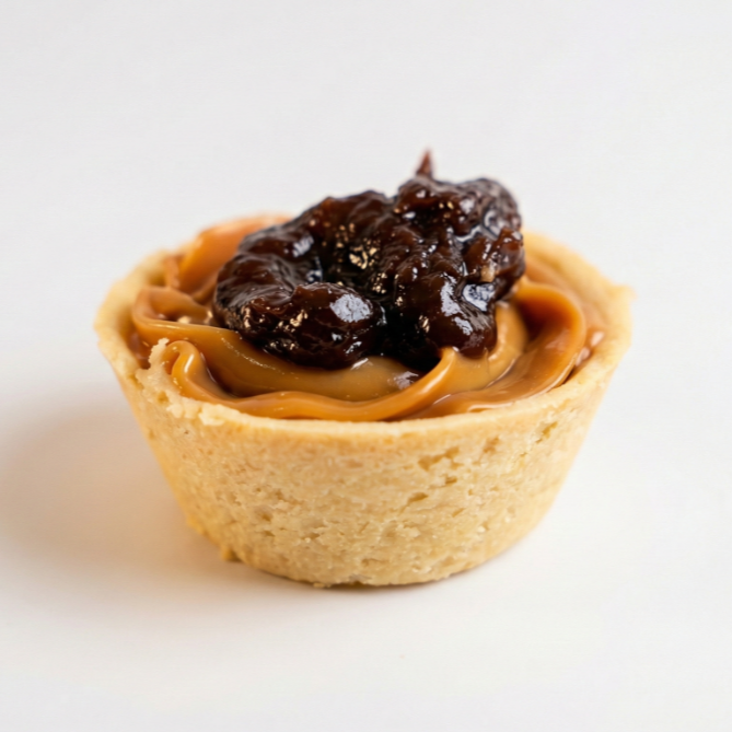 Aquele sabor de infância! Massa amanteigada, recheada generosamente com nosso doce de leite caseiro e finalizada com uma ameixa em calda suculenta. Uma combinação que nunca sai de moda. Aproximadamente 80 gramas. -----------------tags------------------- Entrega rápida, desconto, promoção, 0,99, 0800, off, cupom, barato, melhor preço, oferta, frete grátis, descontão, preço baixo,Doces, bolos, brigadeiro, docinhos, kit festa, aniversario, coco, bolo de pote, chocolate, morango, sobremesa, Nutella, copo da felicidade, pizza doce, brownie, confeitaria, doceria, gourmet, cake, bombom, piscina, ganache, caseiro, vovó, bento cake, vulcão, red velvet, trufas, banoffe, pudim, doce de leite, pão de mel, Oreo, Kit Kat, ferrero Rocher, cheese cake, tartelete, Ninho, cupcake, afogadinho, bolo, Ninho, brigadeirão, mini, cascão, gourmet, cone, dois amores, Salgadinhos, salgados,kibe, frango, coxinha, camarão, pastel, frito, sequinho, bolinho, bauru, empada, esfirra, petiscos, pizza, empadão