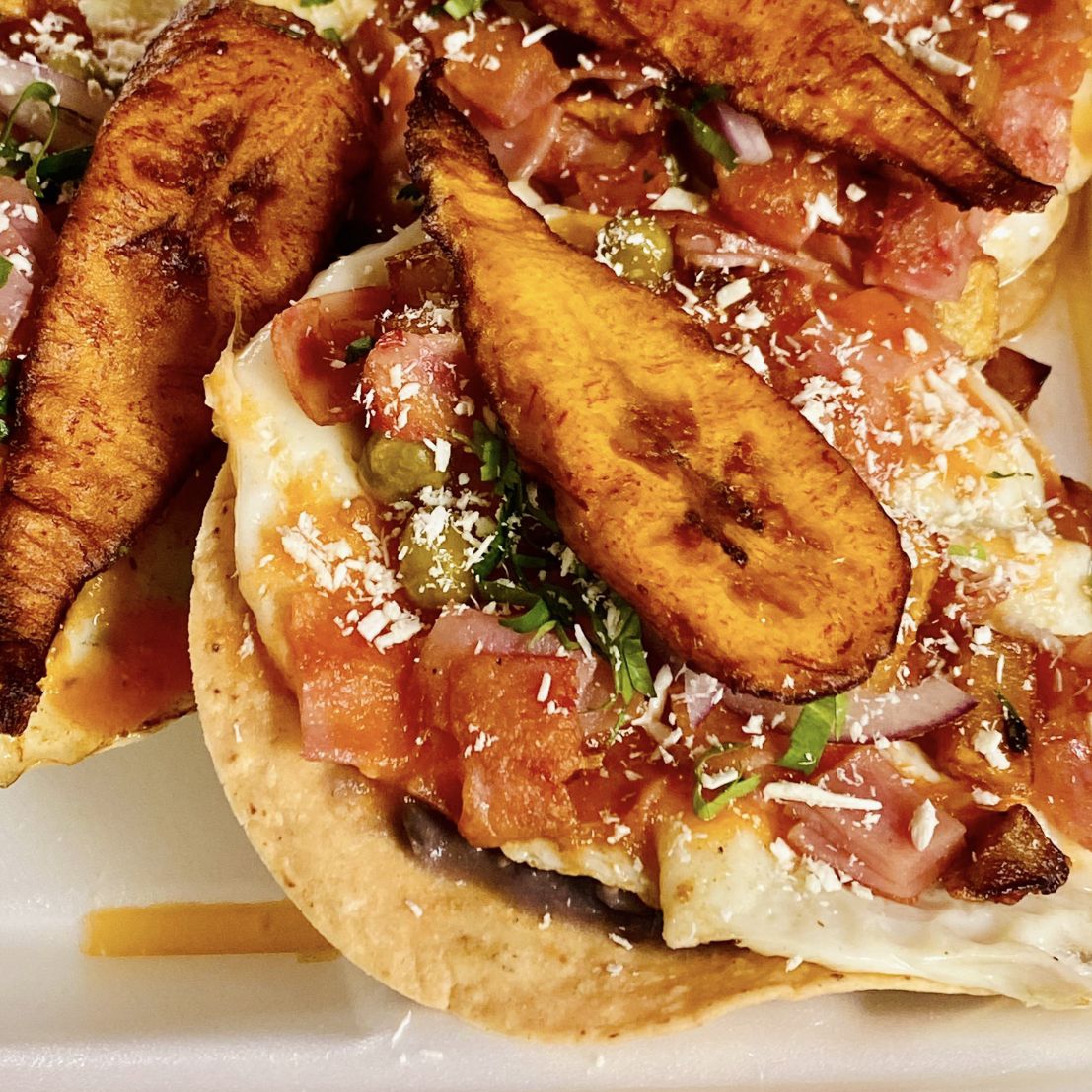 Huevos Motuleños