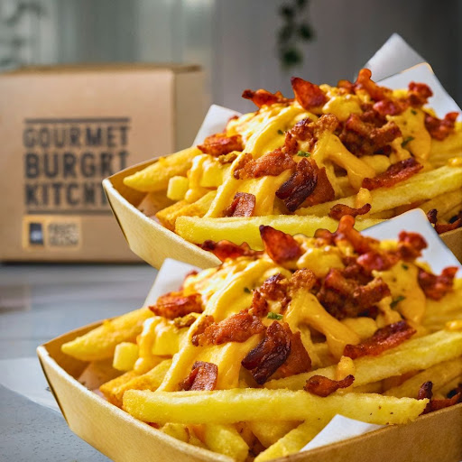 2 Papas con Queso y Proteína