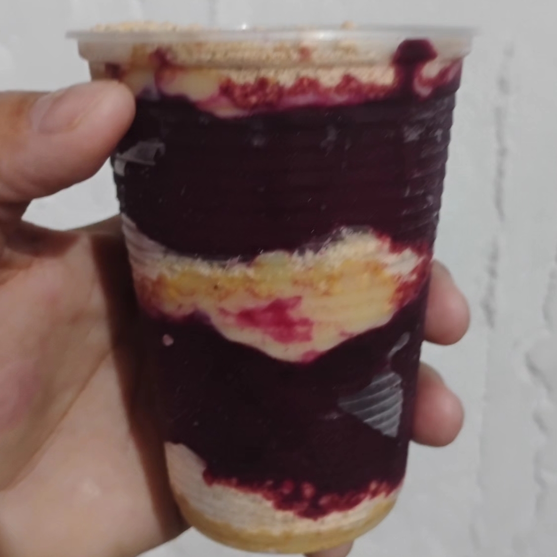 ( 4 acompanhamentos, 1 fruta, 1 cobertura)