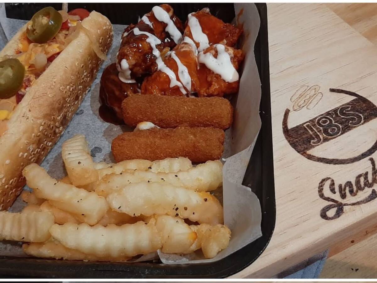 J8´S Snacks Bar