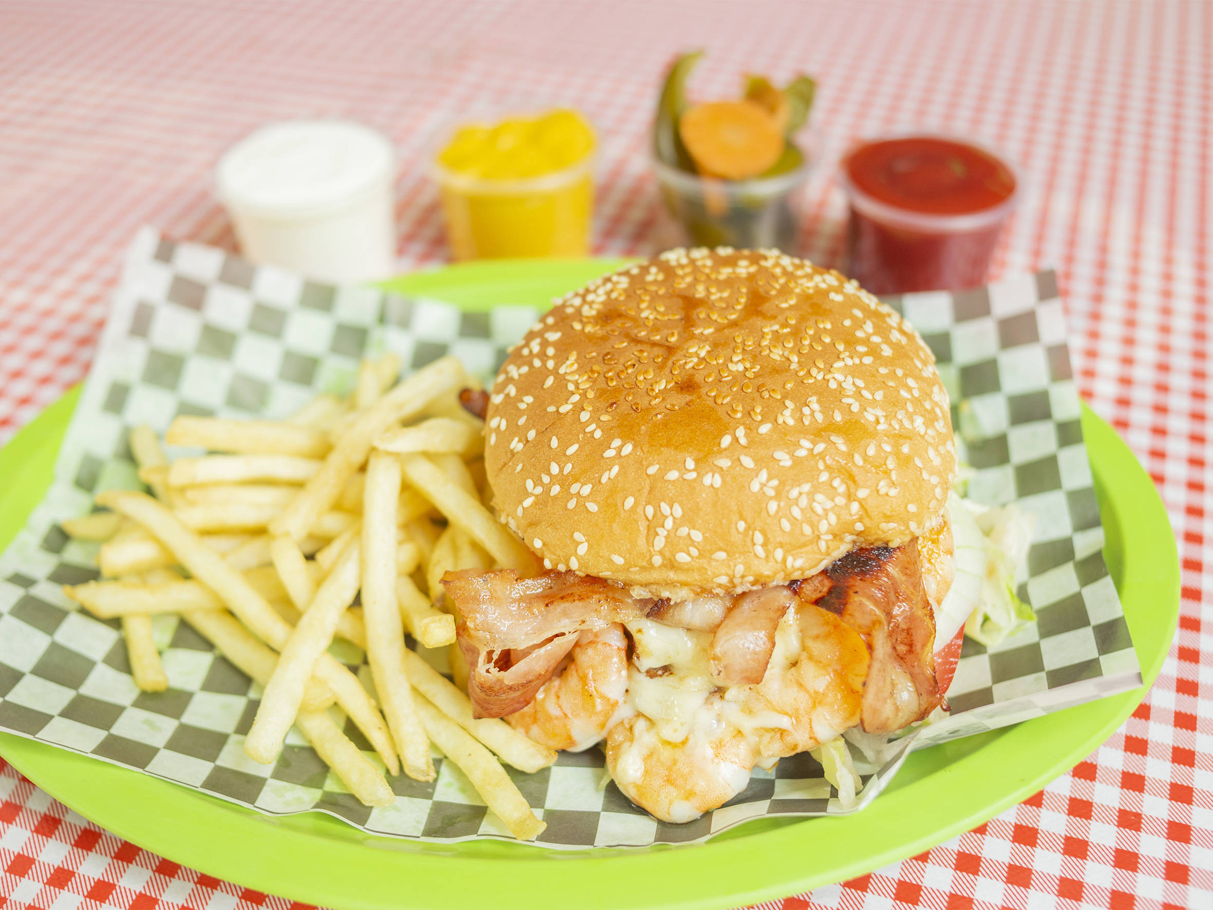 Hamburguesa Mar y Tierra Grande