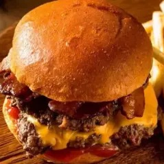 Combo Hamburguesa Magnifica de Pollo Apanado