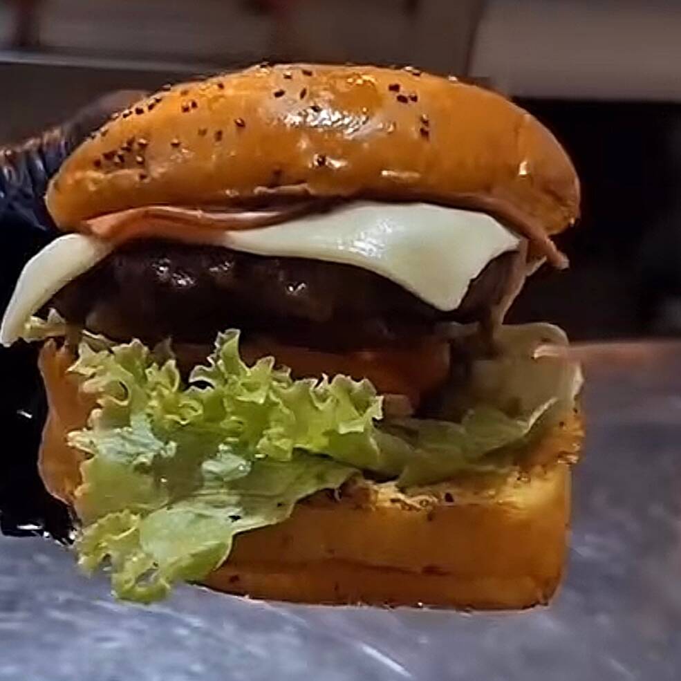 Hamburguesa Clásica Mar