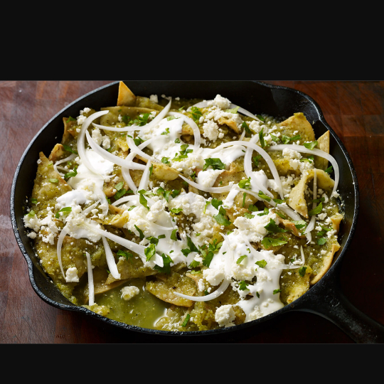 Chilaquiles Verdes de Huevo