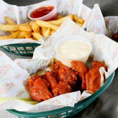 Wings Army (Plaza Acaya)