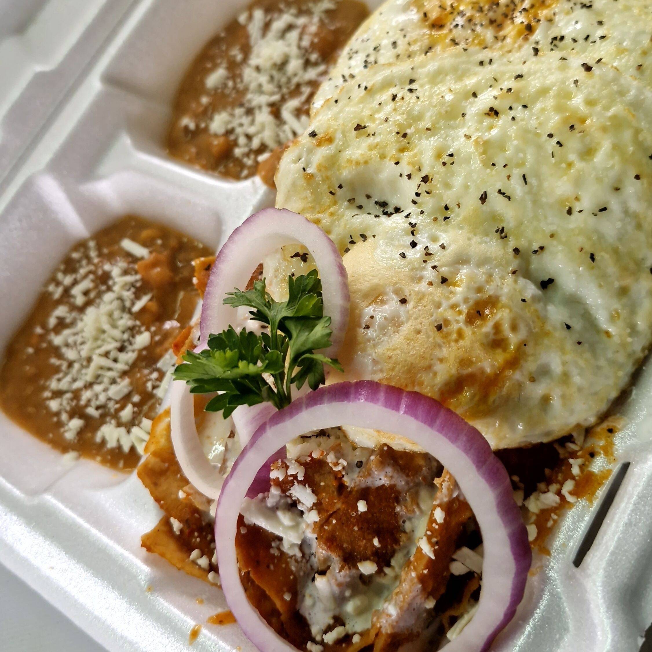 Chilaquiles con Huevo