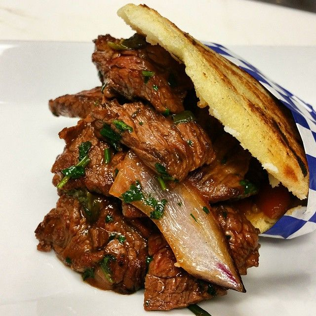 Arepa Especial de Carne