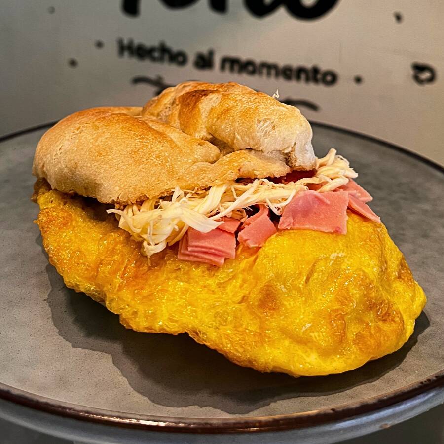 Torta de Huevo con Jamón