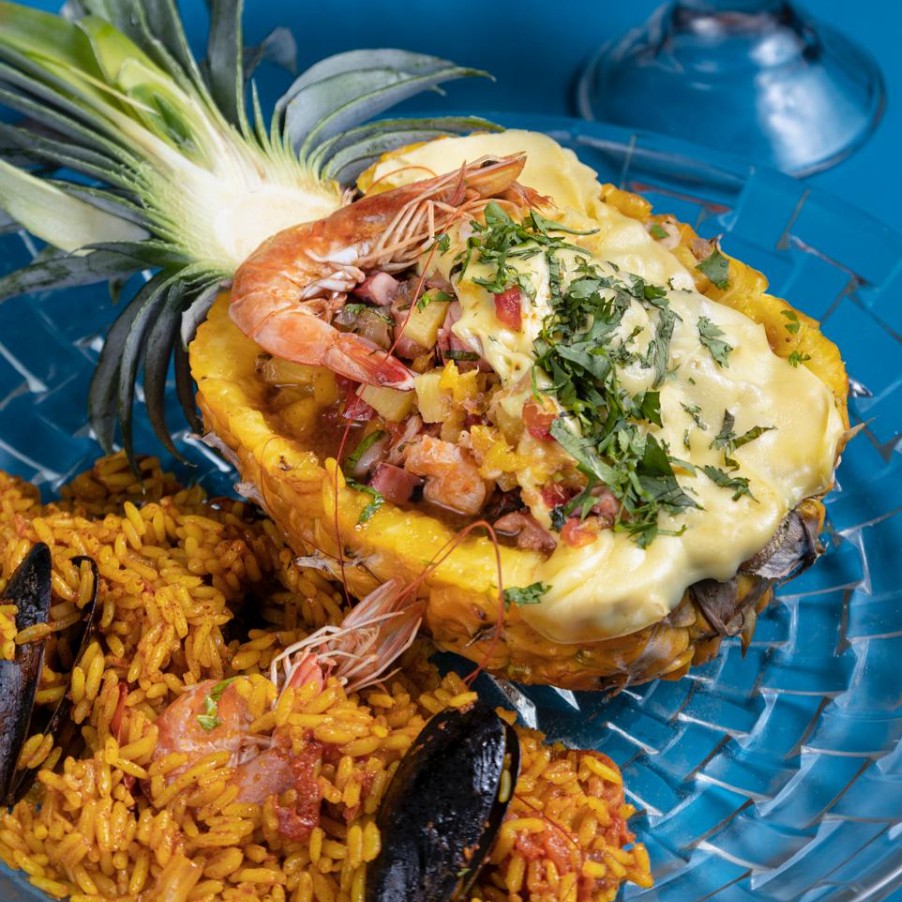 Piña Rellena