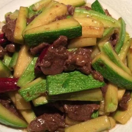 Bistec con Calabaza y Verduras Mixtas