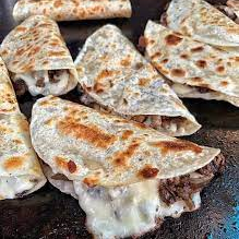 QUESADILLA CHORIZO + JAMAICA 500 ML