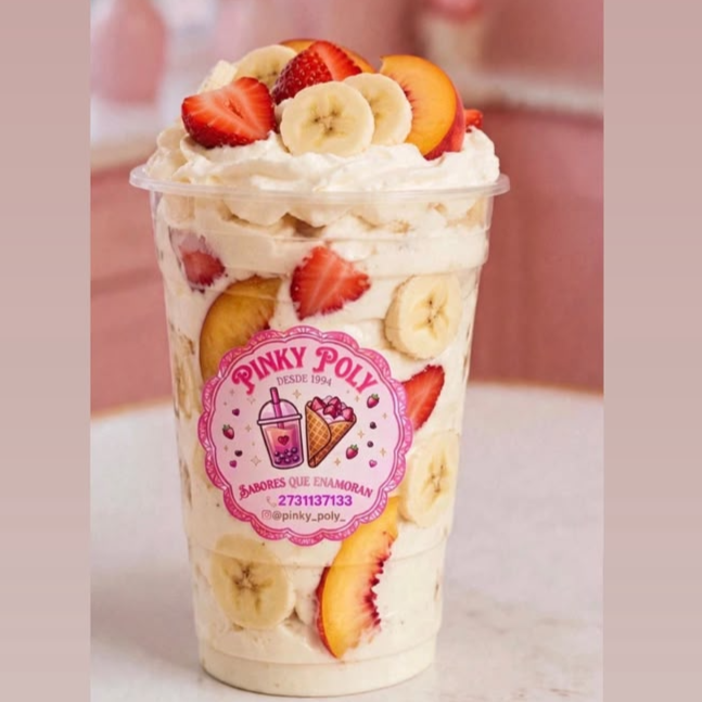 Pinky Fresas con Plátano y Durazno