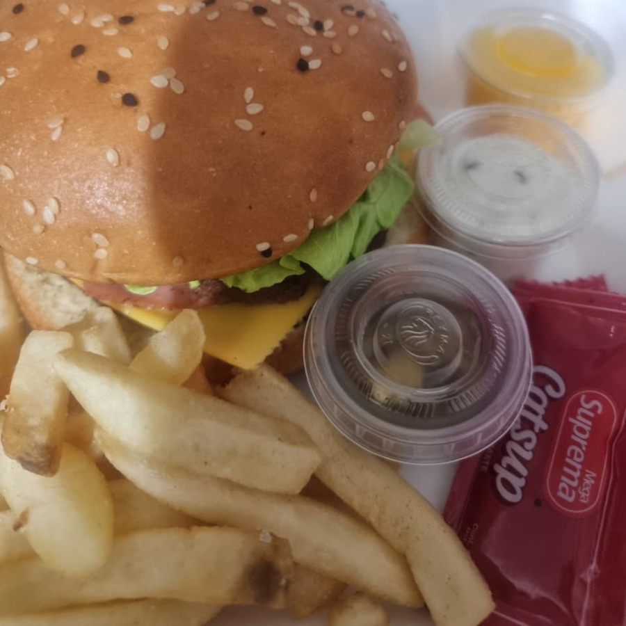 Hamburguesa Especial🍔🍟